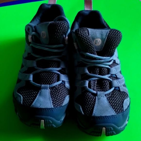 Aluminum Merle performance footwear. - Picture 1 of 4